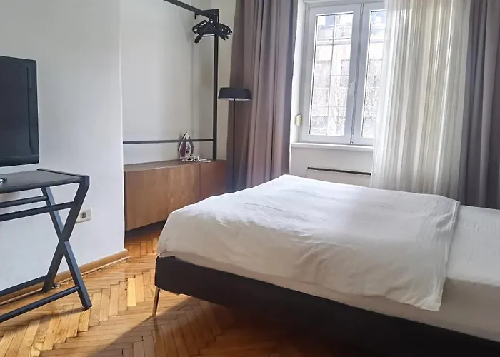 Two Bedroom Obilicev Venac Апартаменты